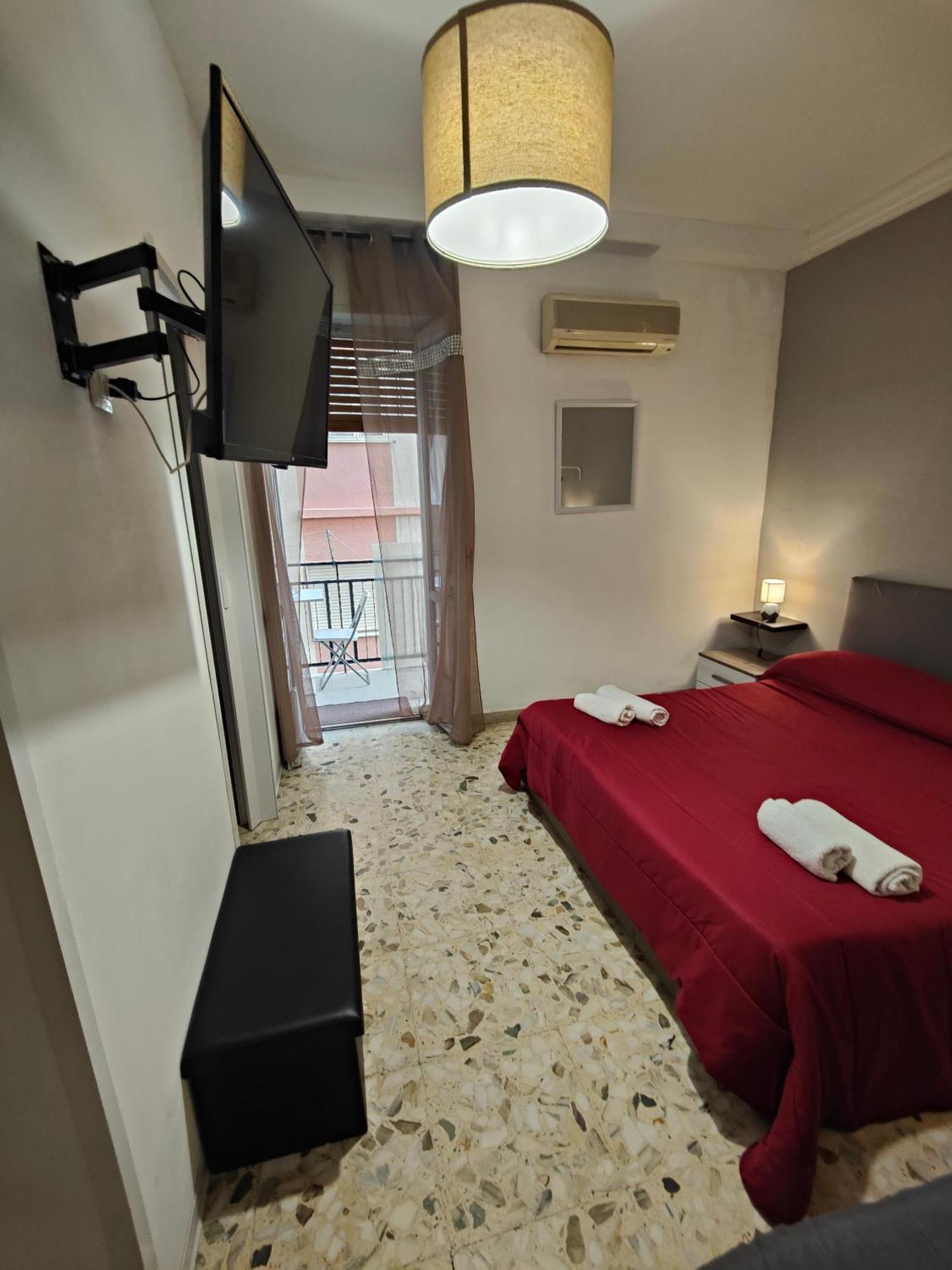Etnea Gioeni House Suite Catania Room photo